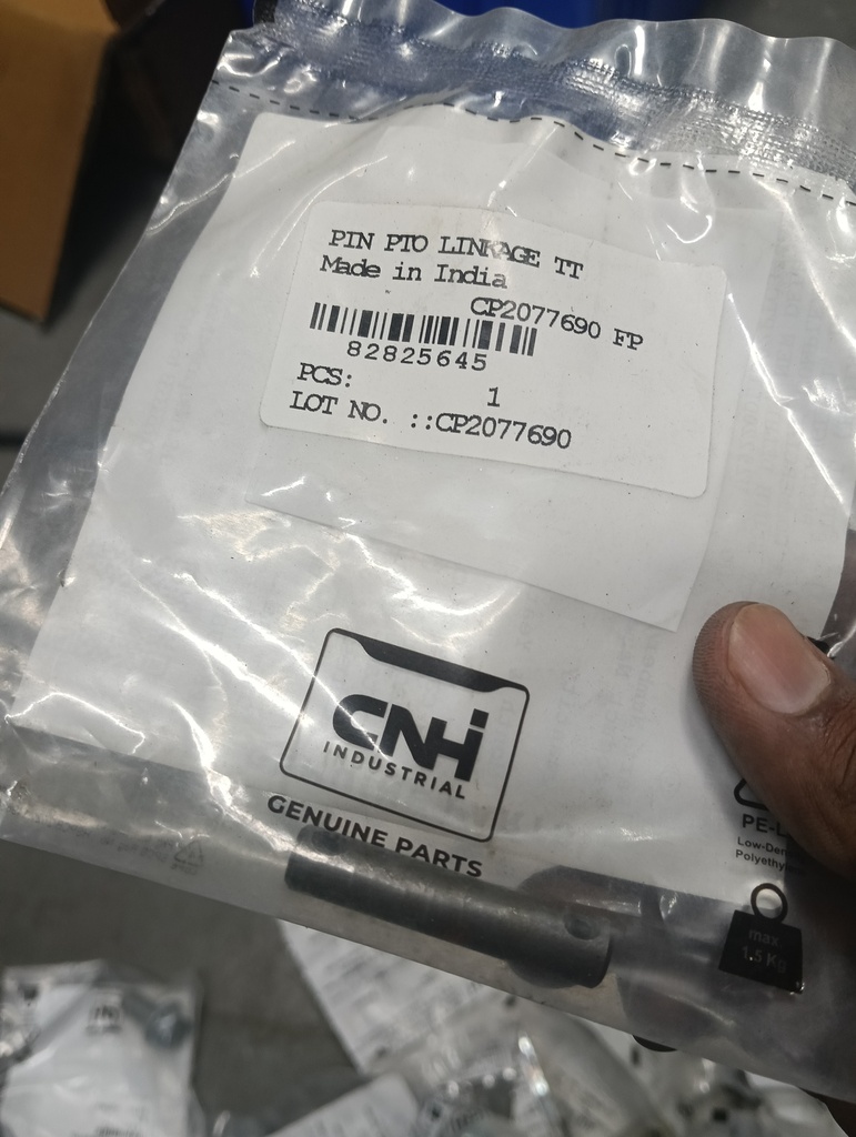 82825645-PIN PTO LINKAGE TT           