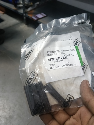 [300869] 300869-PINSLOTTED SPRING 6X40 HVY PL